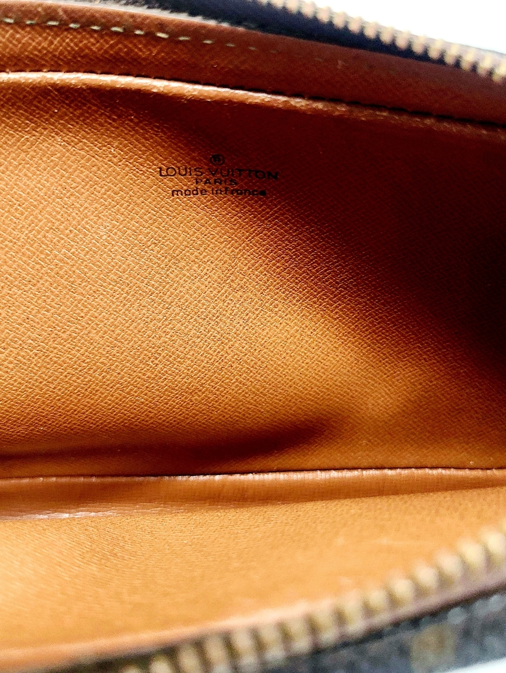 Vintage Louis Vuitton Leather Clutch Bag - Picture 4 of 8